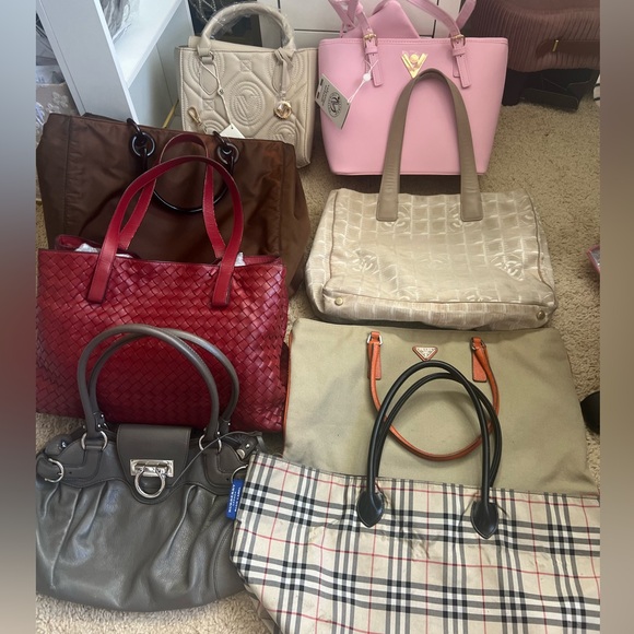 Poshmark live notification - Picture 5 of 5